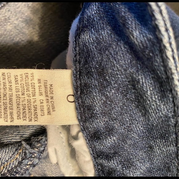 Size 0 American Eagle Shorts - Picture 4 of 4